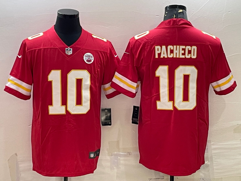 Kansas City Chiefs #10 Isiah Pacheco Red Vapor Untouchable Limited Stitched Football Jersey