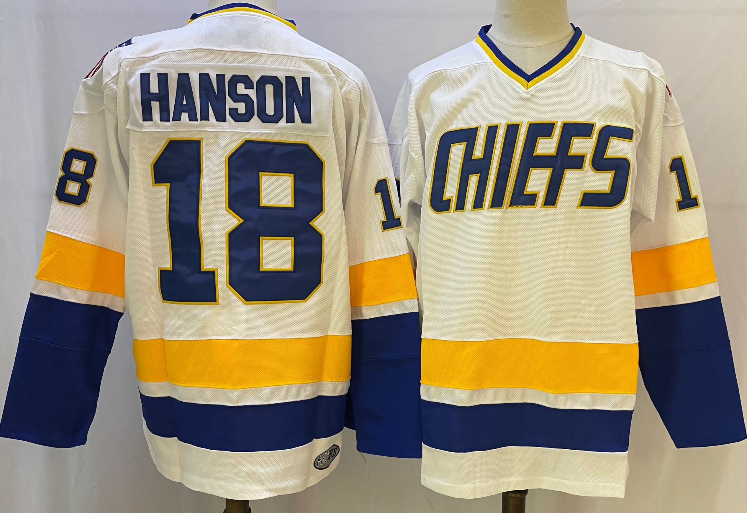 The NHL Movie Edtion #18 HANSON White Jersey - Click Image to Close